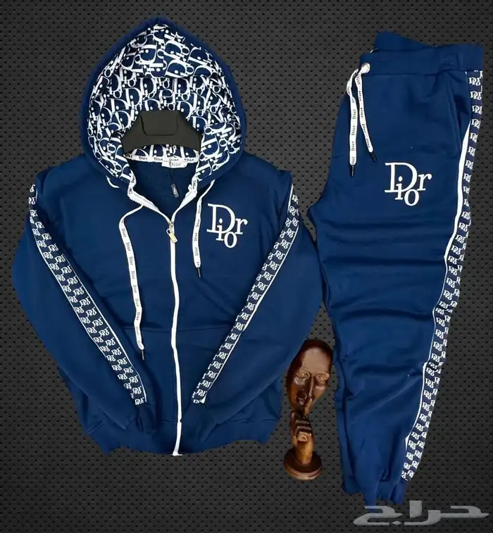 أطقم كاملة ماركات مقلدة بأسعار جملة للمحلات واصحاب المتاجر 22