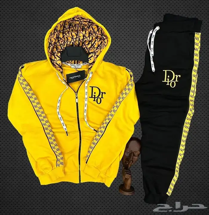 أطقم كاملة ماركات مقلدة بأسعار جملة للمحلات واصحاب المتاجر 18