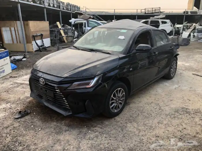 قطع غيار تويوتا يارس2023 2024 3