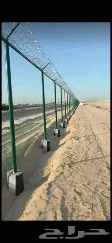تسوير المزارع والأراضي البيضاء وتركيب المستودعات 0