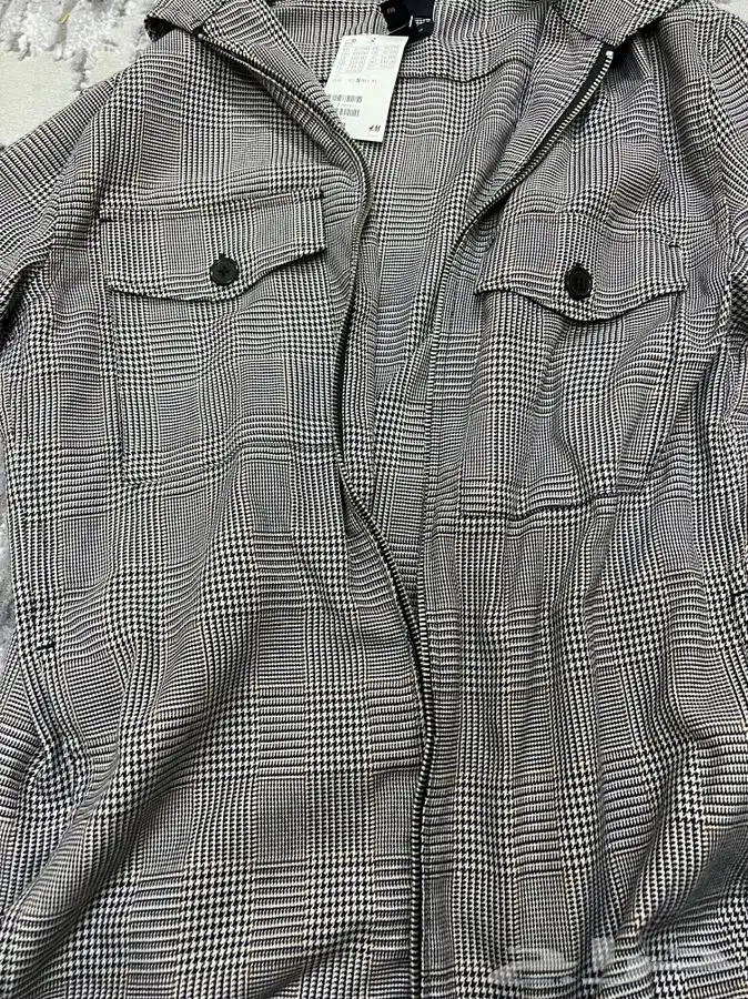 جاكيت رجالي جديد من اتش اند ام جودة عالية 3