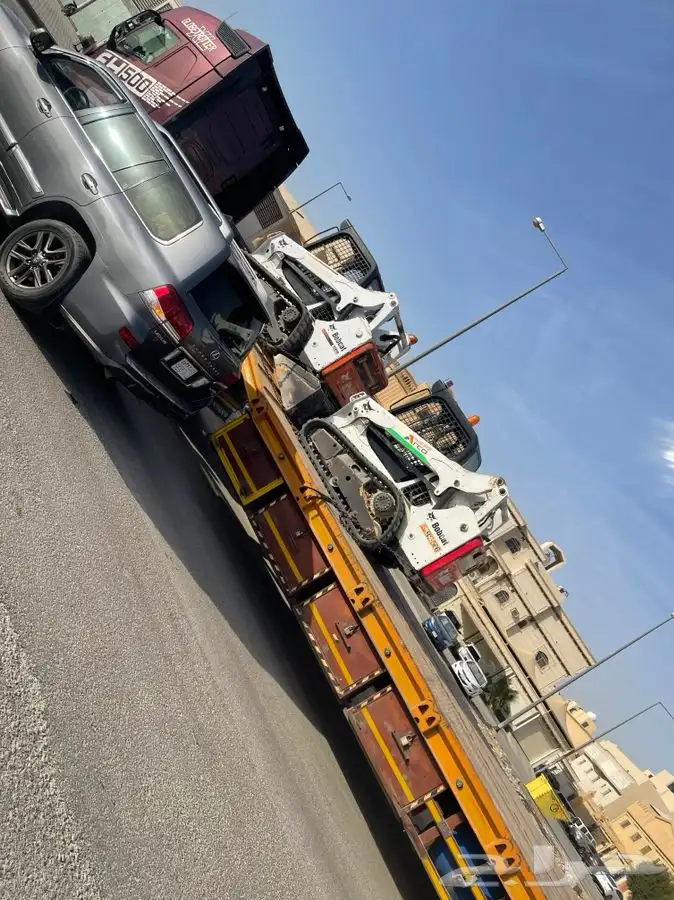 بوبكات جنزير و بكلينات صغيرة وجمع المعدات 40