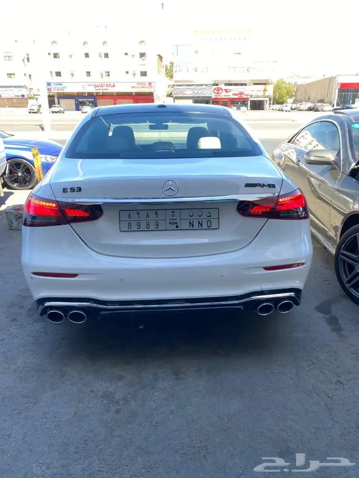 مرسيدس وبي إم دبليو اسأل على عروض افتتاح المركز الجديد 17