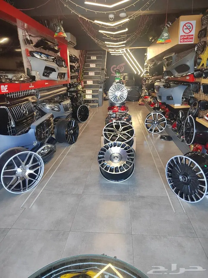 مرسيدس وبي إم دبليو اسأل على عروض افتتاح المركز الجديد 31