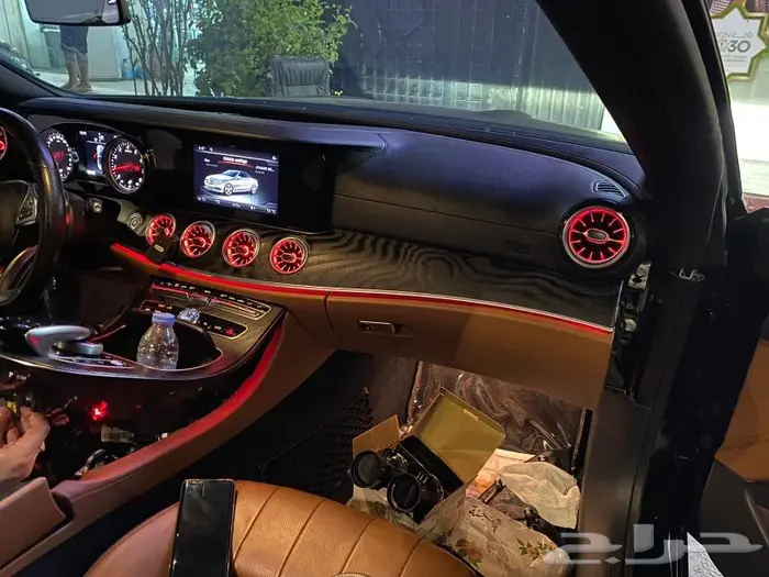 مرسيدس وبي إم دبليو اسأل على عروض افتتاح المركز الجديد 66