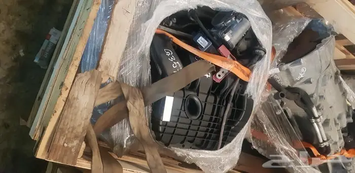 واسطبات وشمعات وتنك بنزين جراند شيروكي درانجو كرايزلر 33