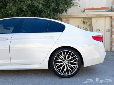 بي ام دبليو 530i كت M مالك اول 2018 سعودي وكالة 14