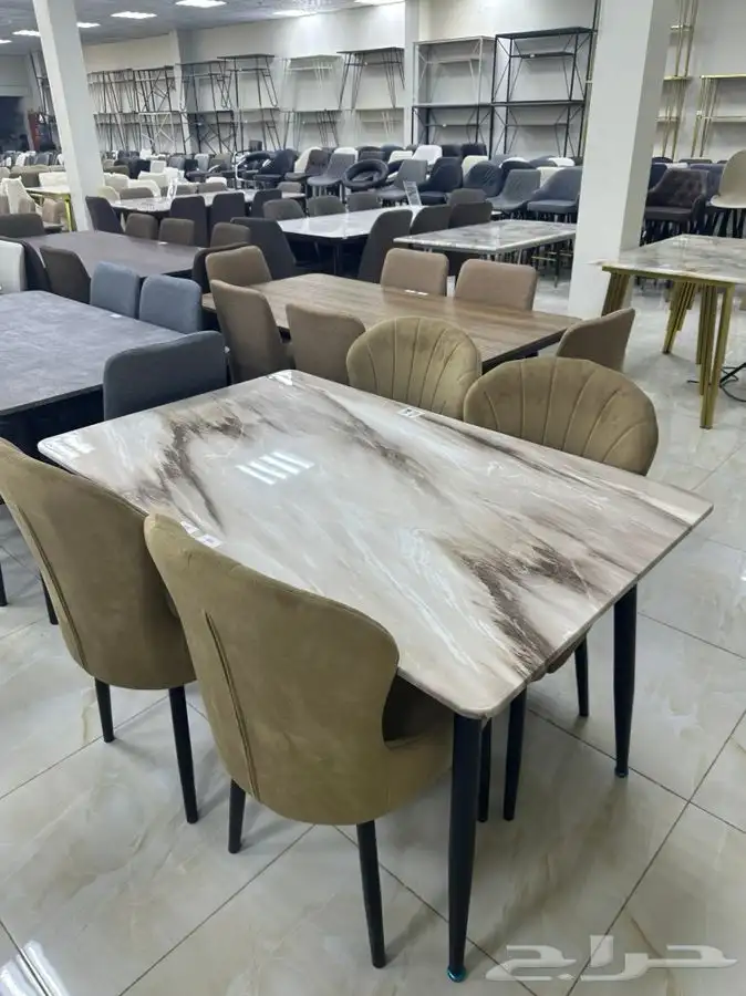 طاولات و كراسي وطاولات خدمة 26