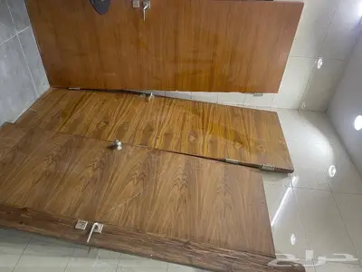 للبيع ابواب خشب سويدي مستعمل 4