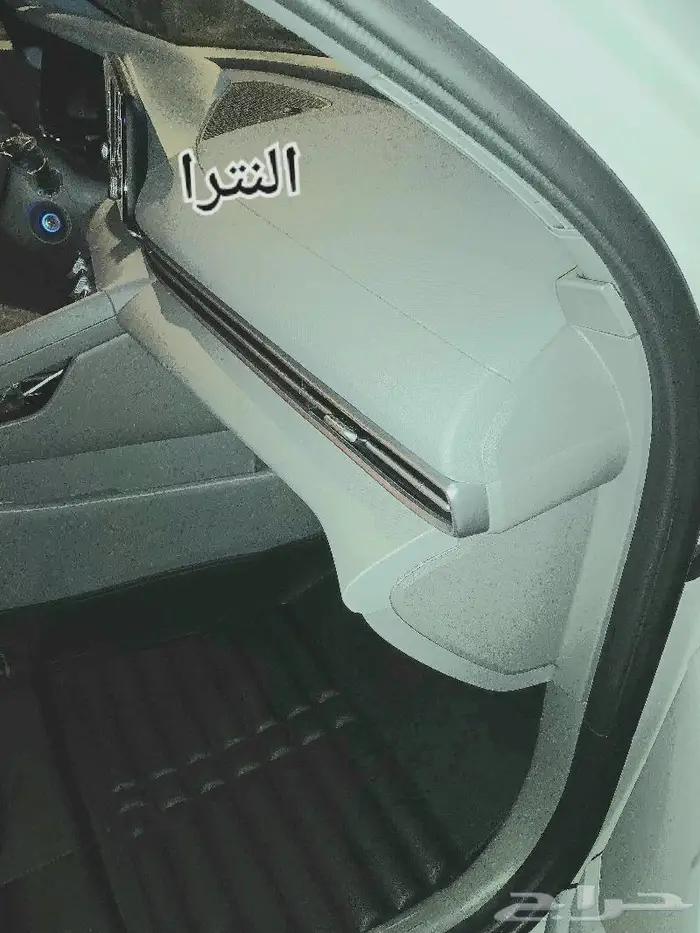 دعاسات تشالنجر قوالب 5D دودج وتويوتا نيسان مازدا 77