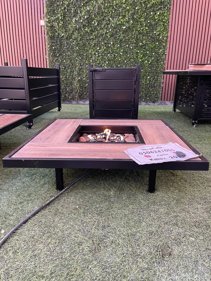 طاولات حدائق تدفئة ومنقد غاز وحطب 68