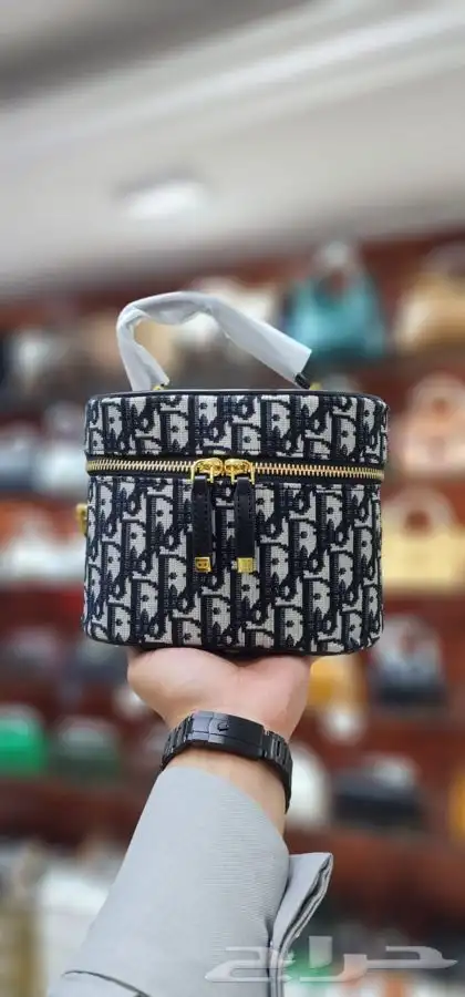 هدايا نسائية ورجاليه درجات اولى 23