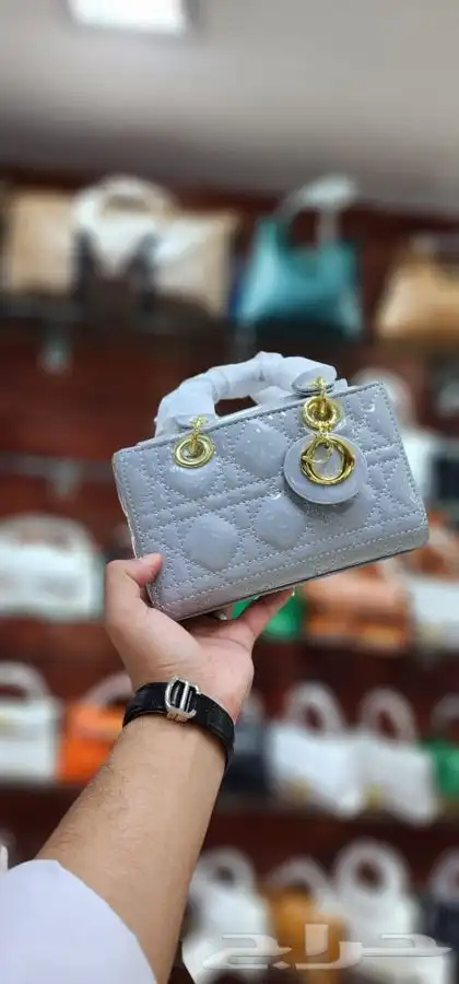 هدايا نسائية ورجاليه درجات اولى 48