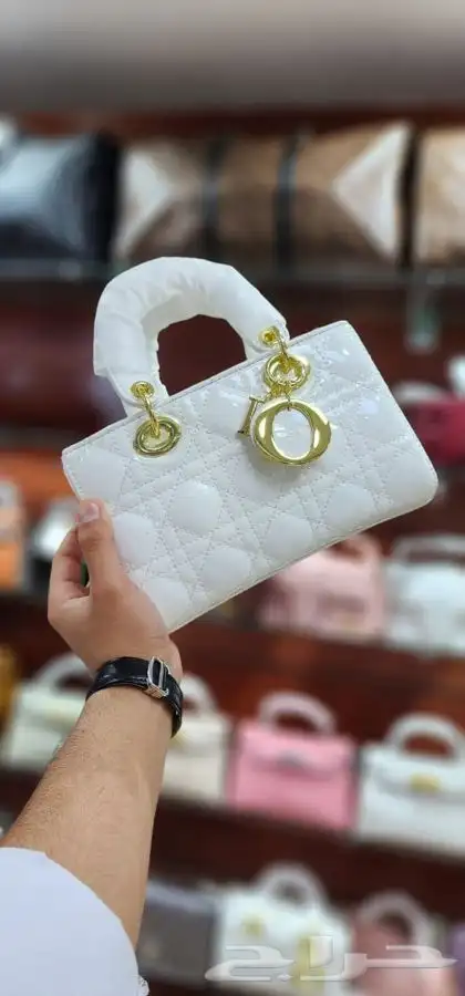 هدايا نسائية ورجاليه درجات اولى 45