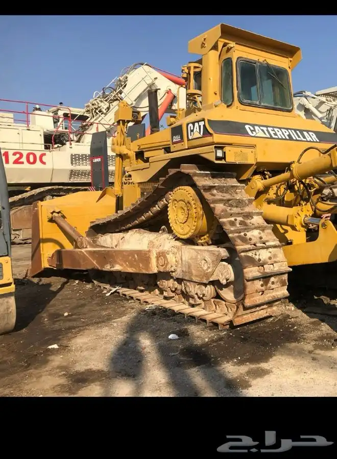 بلدوزر دركتر D9 للايجار 0