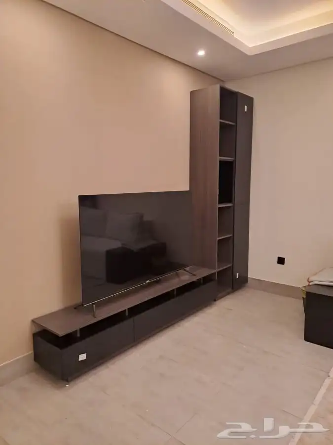 طاولات تلفاز - مكتبات خشب - ركن كوفي - مداخل 7
