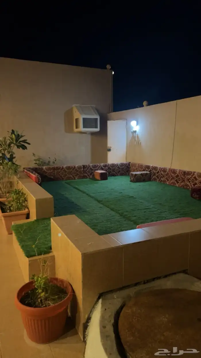 فيلا عقام   للايجار في الرايس 19