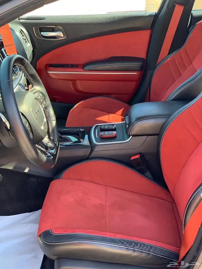 تشارجر SRT 39km ولوحة مميزة 19