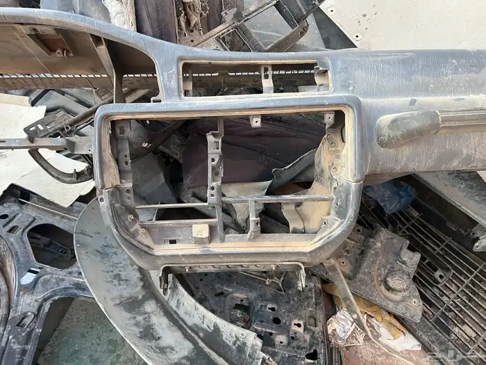 قطع جيب صالون من 97 وتحت بودي وداخليه وظفيره 20