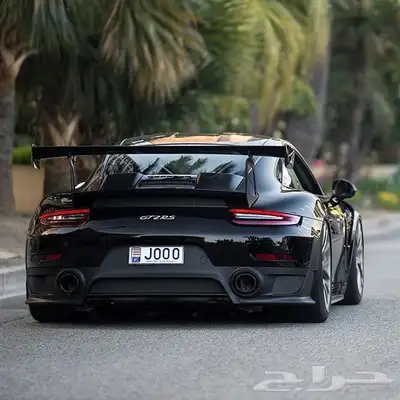 اكسسوارات بورش كايمان زوايد كاربون بورشه 718 23