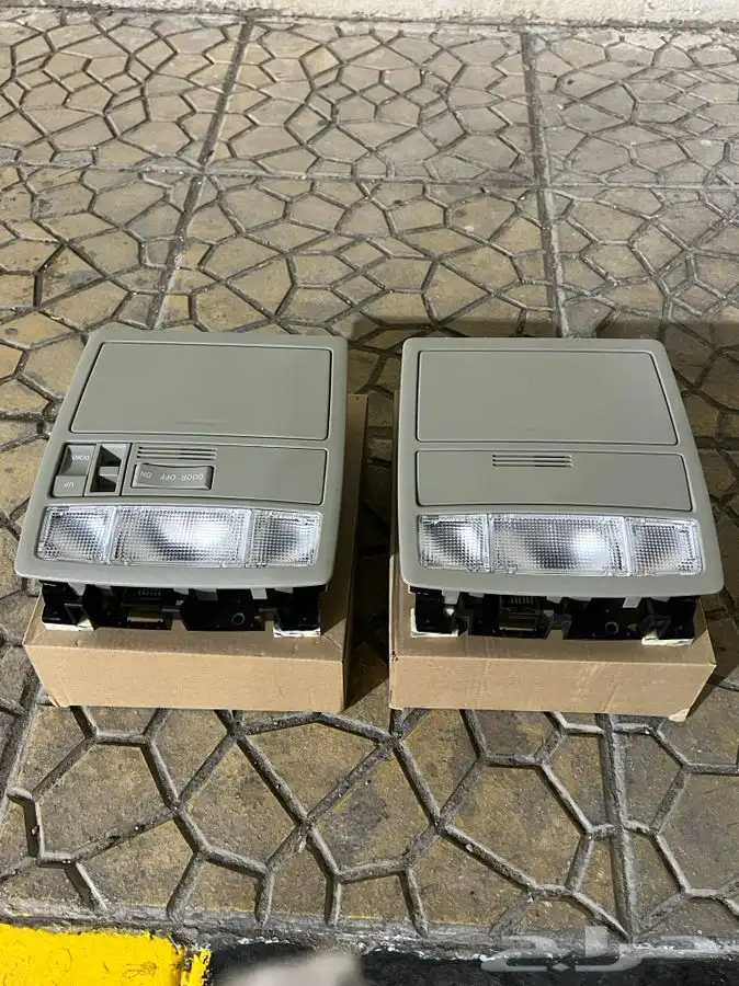 ديكور لمبة السقف كامري 2007م إلى 2011م ستاندر وفل 1