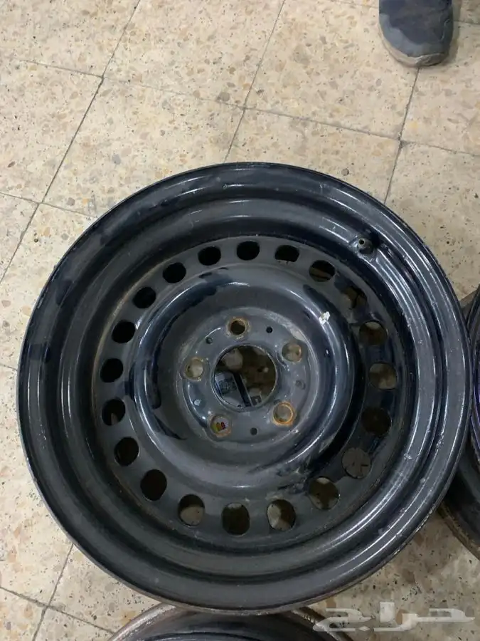 جنوط مرسدس بدون كفرات 4