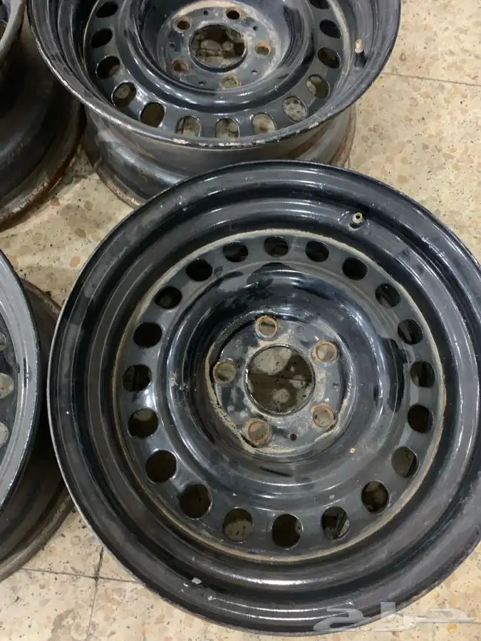 جنوط مرسدس بدون كفرات 2