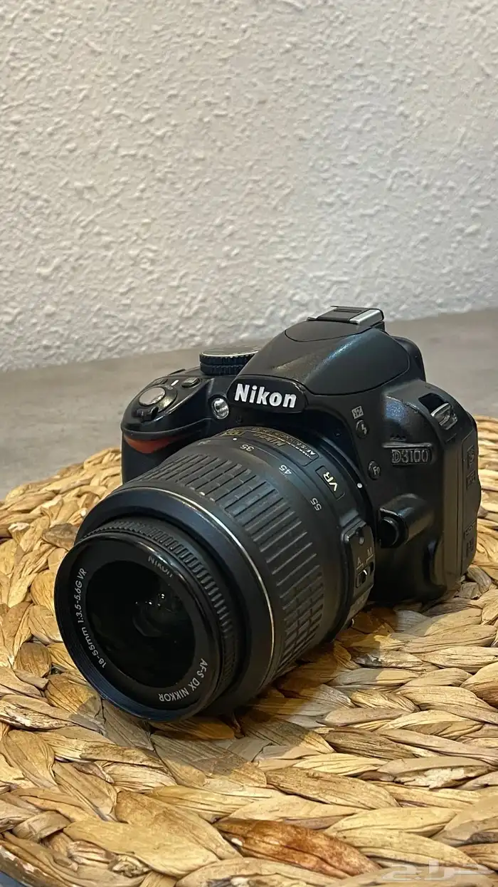 كاميرا نيكون D3100 1