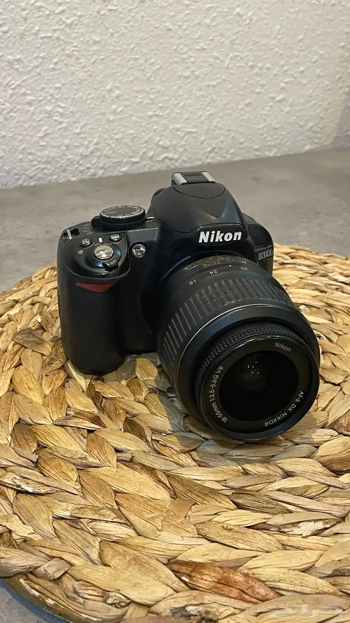 كاميرا نيكون D3100 3