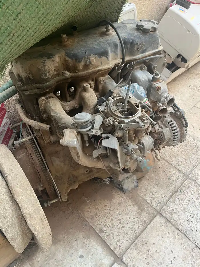 مكينة وقير باص نيسان 94 ممشاها اقل من 120 الف 0