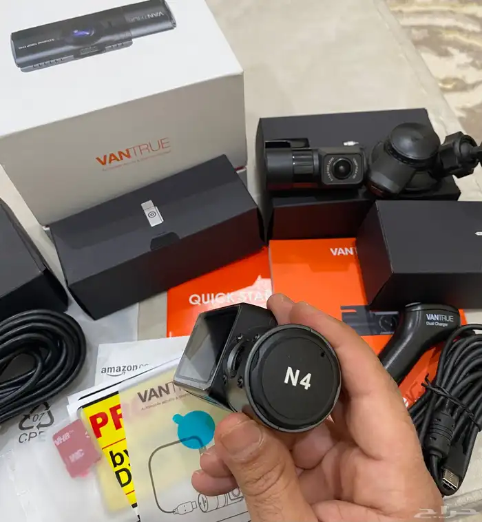 داش كام ماركة(VANTRUE N4 ) الشهيرة 4K شبه جديد بالكرتون 6