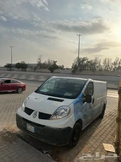 للبيع فان بضاعه رينولت 2012 بنزين 4