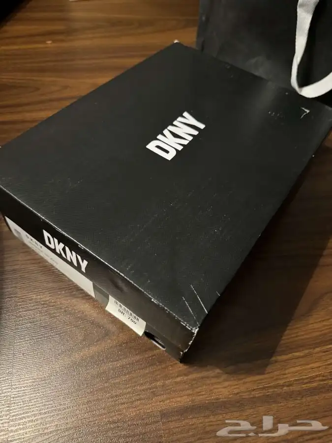 للبيع جزمة دكني جديدة لم تستخدم 2