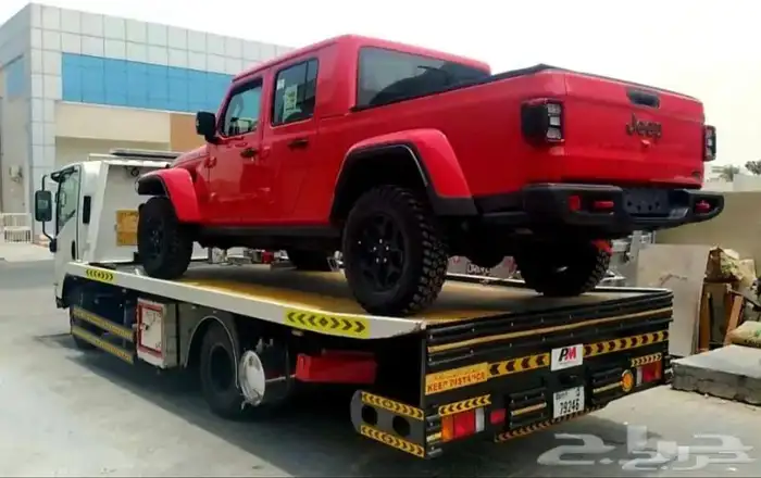 سطحة هيدروليك لنقل وشحن السيارات والدراجات الى دول الخليج 1