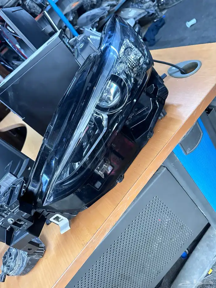 شمعه مازدا 1