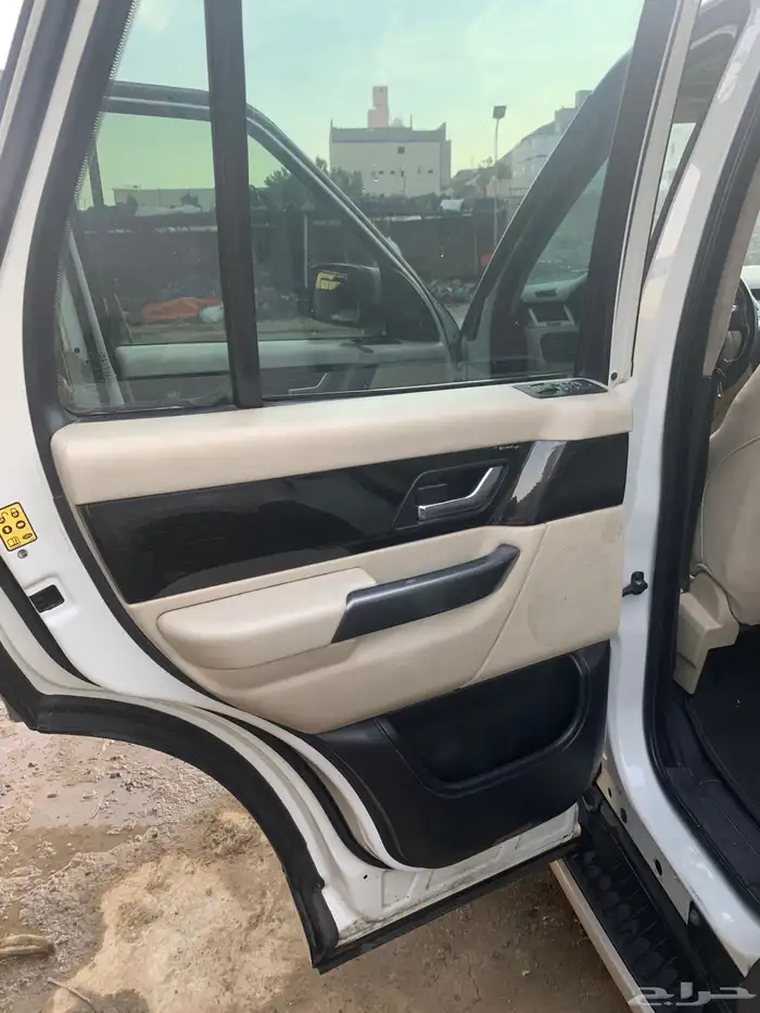 رنج روفر 2009 تشليح قطع مكه و الطايف 5