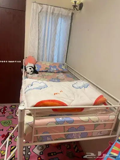 للبيع سرير درج أطفال 1