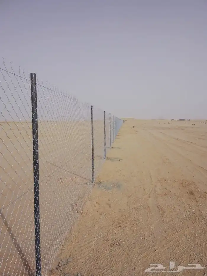 تركيب شبك سياج. قسم السياجات لدى الشركه 71