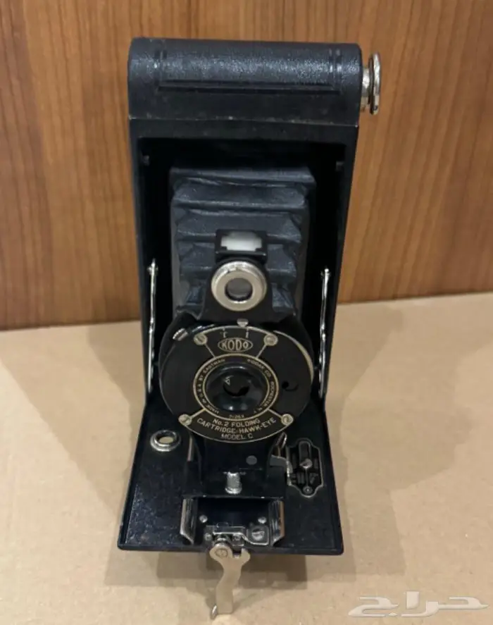 كاميرا منفاخ قديمه ماركه كوداك عمرها فوق 90 عام 1