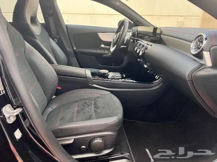مرسيدس CLA200 AMG 2023 فقط 5000 KM تم البيع 26