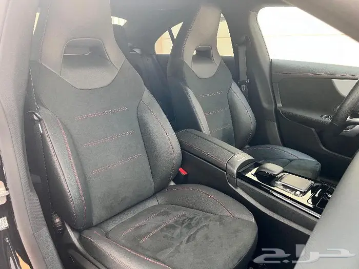 مرسيدس CLA200 AMG 2023 فقط 5000 KM تم البيع 33