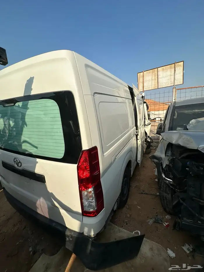 قطع غيار باص هايس 4