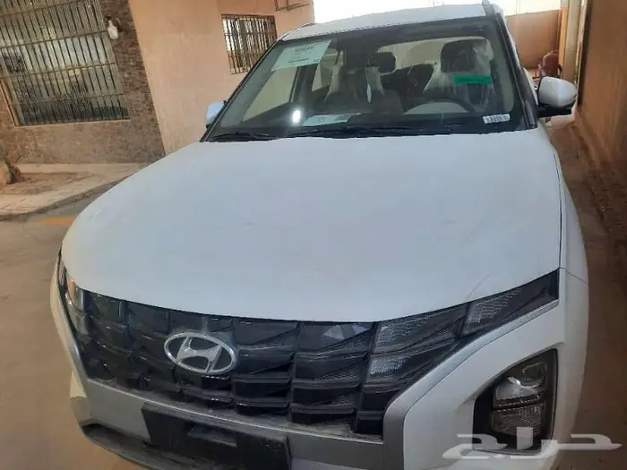 هيونداي كريتا سمارت 1.5 2025 ابيض - اسود 4