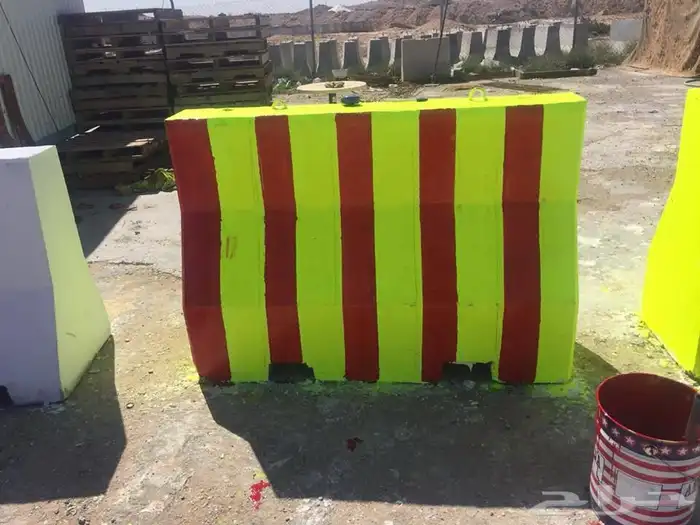 حواجز خرسانية قواعد انارة 14