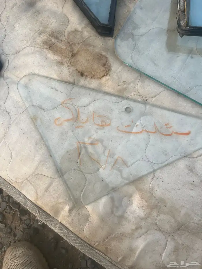 قطع غيار هايلكس موديلات مختلفه 36