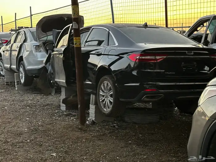 فورد تورس 2020 - 2021 10