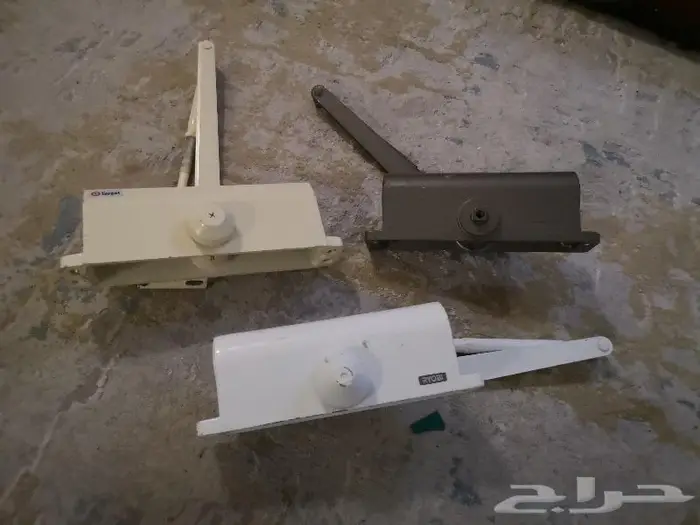 دفاش باب تايوان ينفع باب حديدو خشب عدد3 0