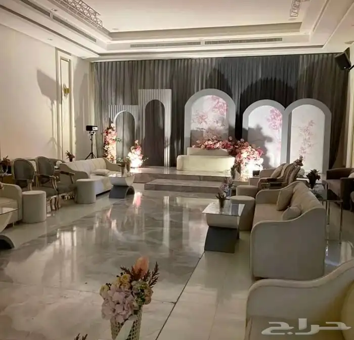 تخرج ايجار طاولات كرسي كنب كوشه ايجار 92
