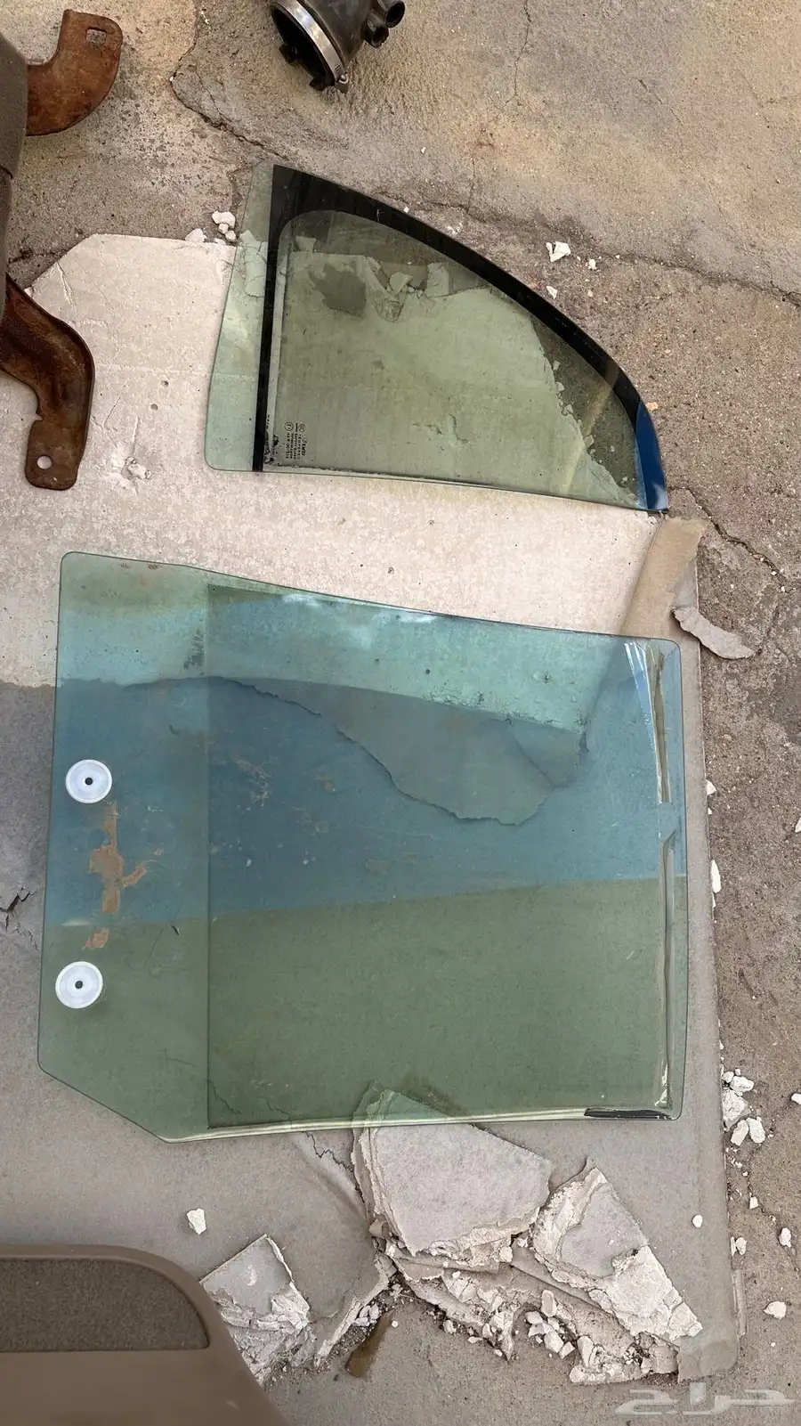 قطع غيار وديكورات فورد فكتوريا 8