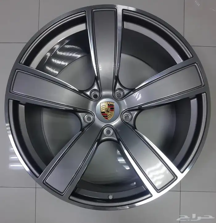 مرسيدس amg 63 s بورش بي ام دبليو 84